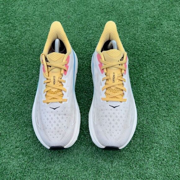 HOKA ONE ONE CLIFTON 9 - Women’s Running Shoes - SIZE 9.5B - Picture 3 of 10